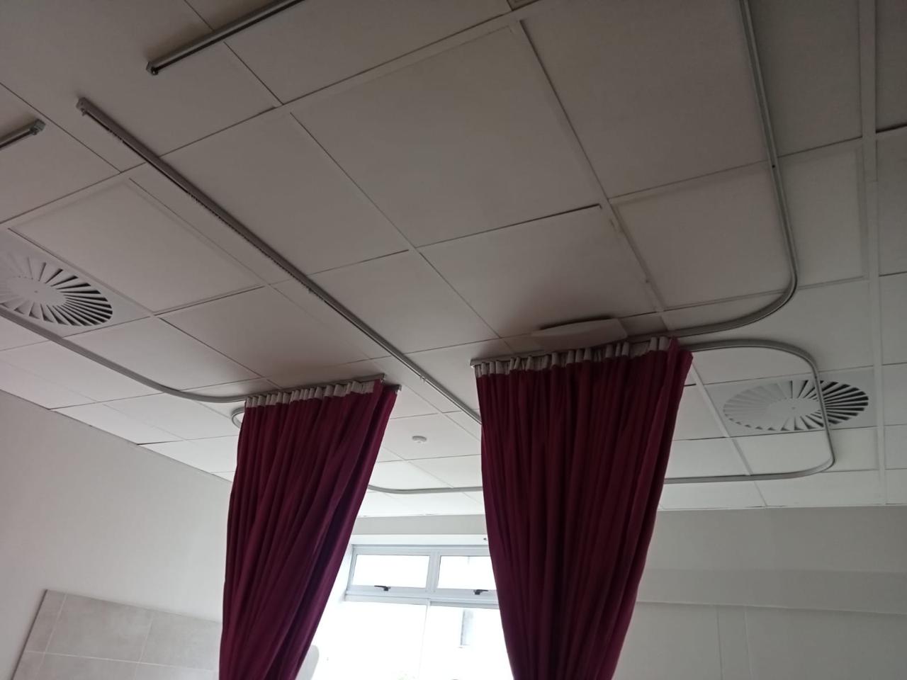 Thumbnail 7: Cubic rails curtain glide